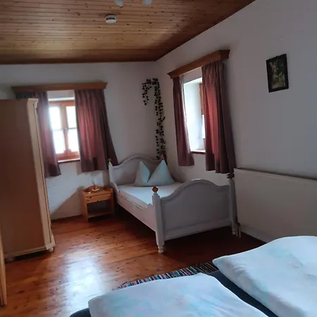 Berggasthof Ferienhaus Gut Lichtenau *
